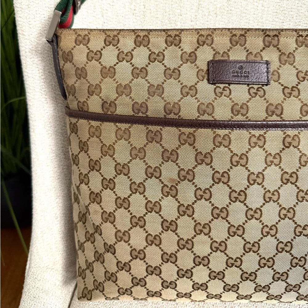 Authentic Gucci unisex messenger bag brown monogram canvas - Picture 8 of 16